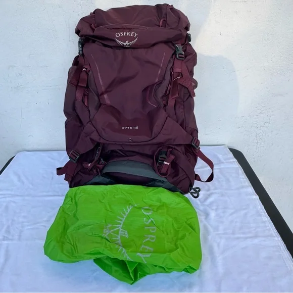OSPREY KYTE 38L Women's Backpack - XS/S - Picture 2 of 16